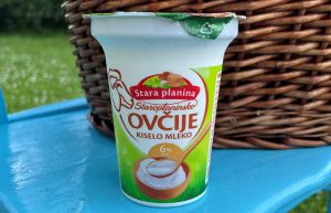 Read more about the article Ovčije kiselo mleko – blago sa planine